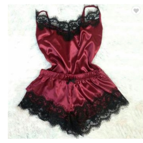 SEXY SATIN SILK SLEEPWEAR WITH LACE - Picture 5 of 6